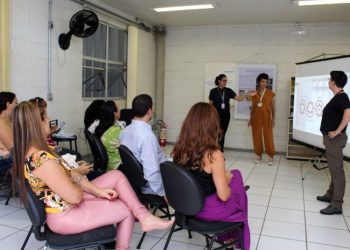 Técnicos e gestores do Arquivo Público de Paracatu participam de oficina