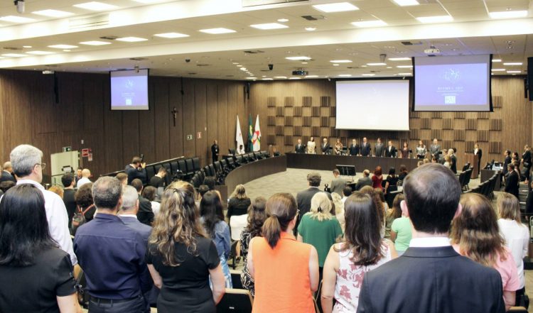 EJEF lança revista técnico-científica