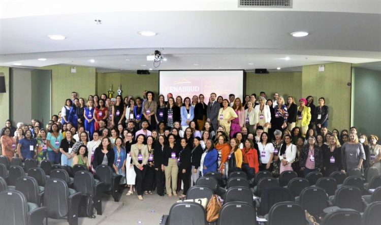 Servidores da EJEF participam do “1º Encontro de Bibliotecas do Poder Judiciário”