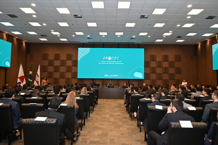 EJEF celebra conclusão do 14º CFI