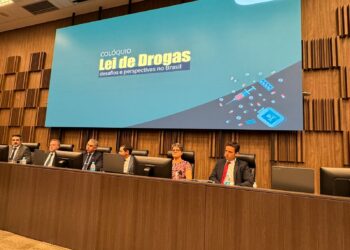 EJEF promove colóquio sobre Lei de Drogas do Brasil