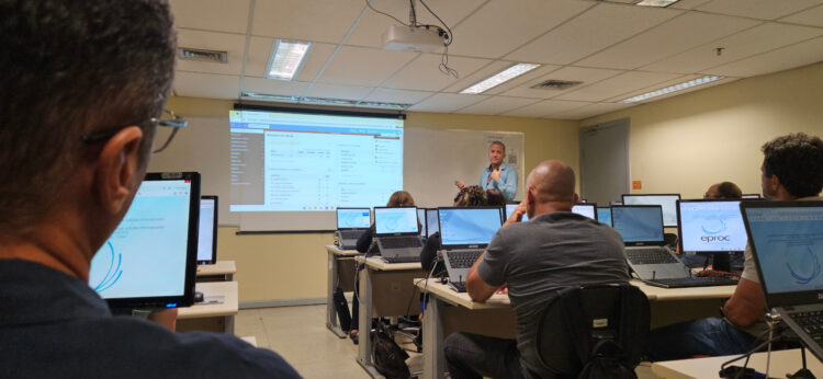 EJEF finaliza capacitação sobre sistema eproc para otimização do TJMG