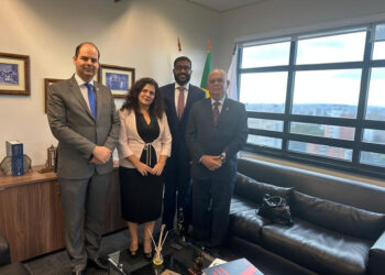 EJEF se reúne com Escola de Prerrogativas da OAB/MG