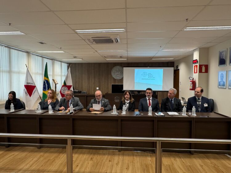 Ações da EJEF levam debates sobre inteligência artificial e jurisdição criminal a três comarcas do Sul de Minas