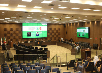 EJEF realiza palestra sobre a Universidade de Coimbra e o Direito Luso-Brasileiro