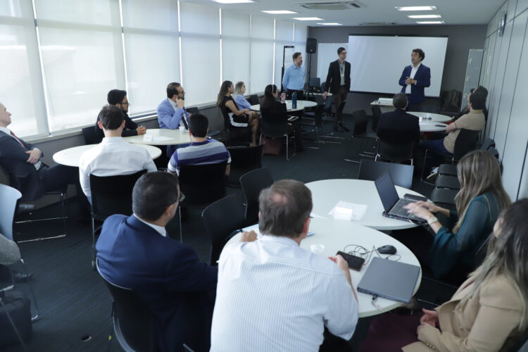 EJEF promove formação em Gestão de Ações Coletivas para magistrados e servidores do TJMG