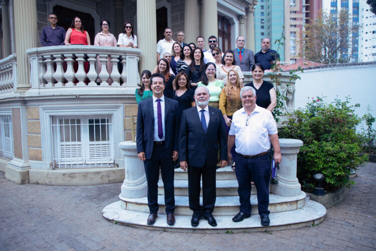 EJEF encerra curso sobre Justiça, Cultura e Artes com visita à Academia Mineira de Letras