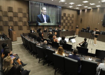 EJEF promove formação sobre a escrita e sua trajetória no universo judicial