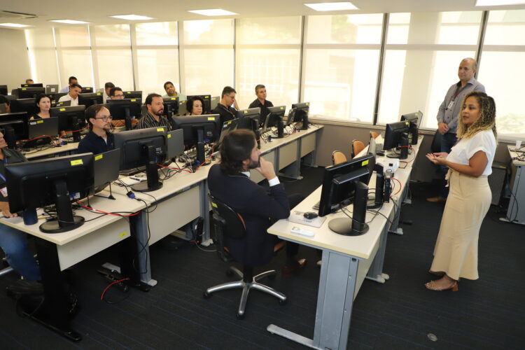 EJEF promove formação de multiplicadores do eproc para oficiais de justiça em Belo Horizonte