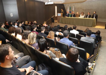 EJEF inicia pós-graduação inédita em Direito Civil com seminário sobre infância trans e responsabilidade civil
