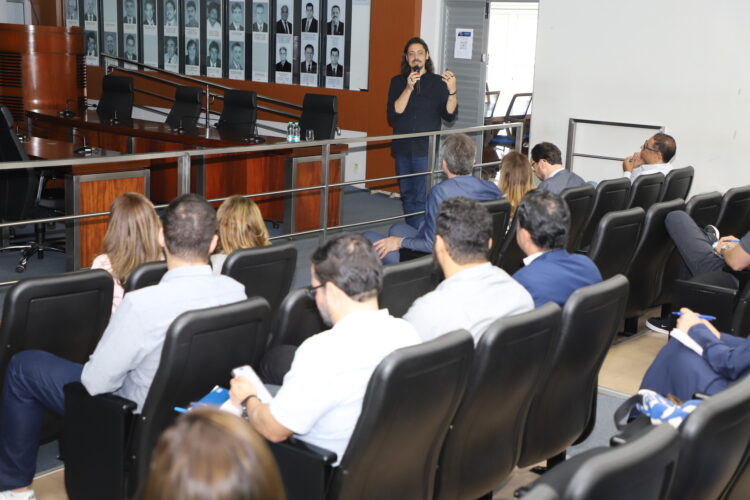 Ipatinga recebe workshop da EJEF para elaboração de projetos de mestrado em Direito