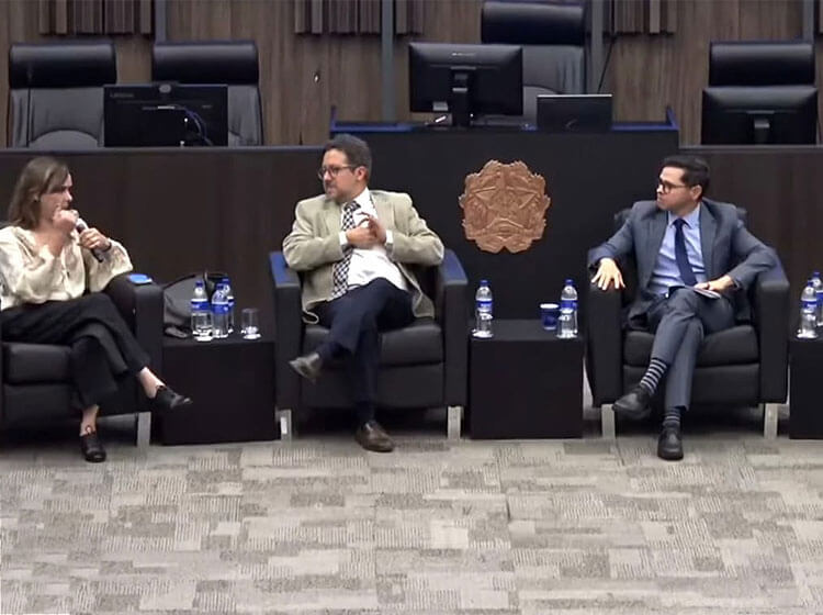 EJEF e UFMG unem academia e Judiciário no Café com Penal